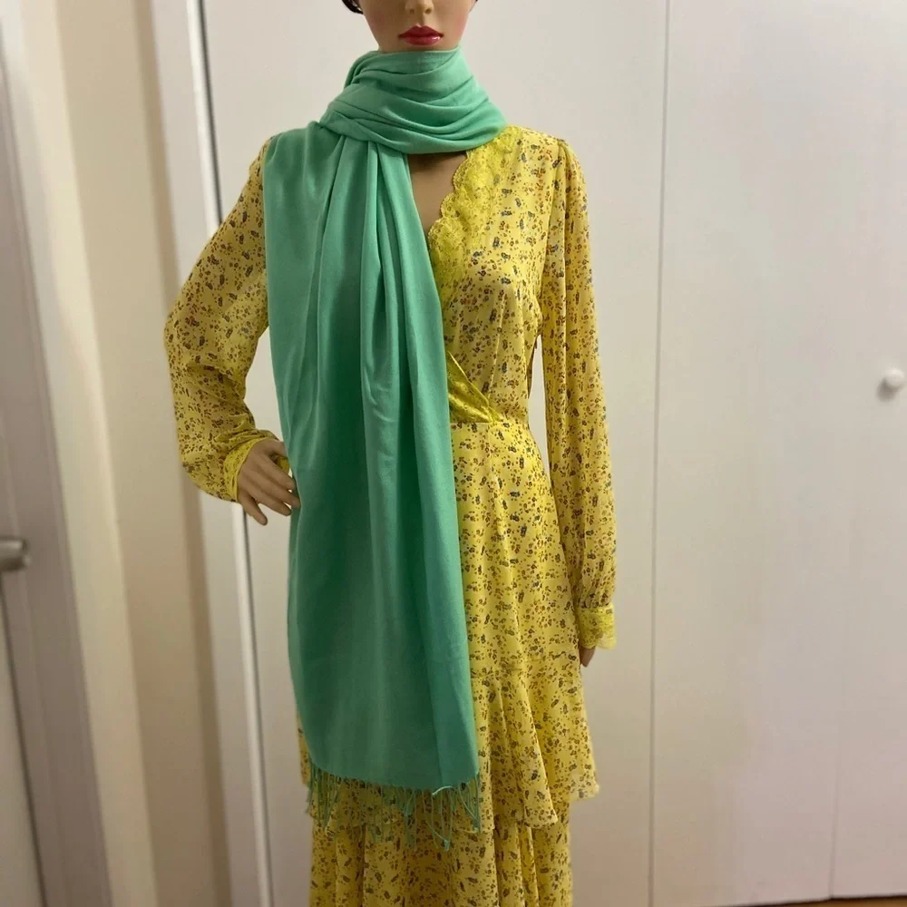 N/A vintage pashmina